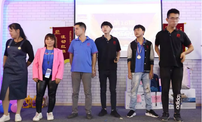 �|ݸ��һ�옷(l��)��(hu��)�h��Ƭ9